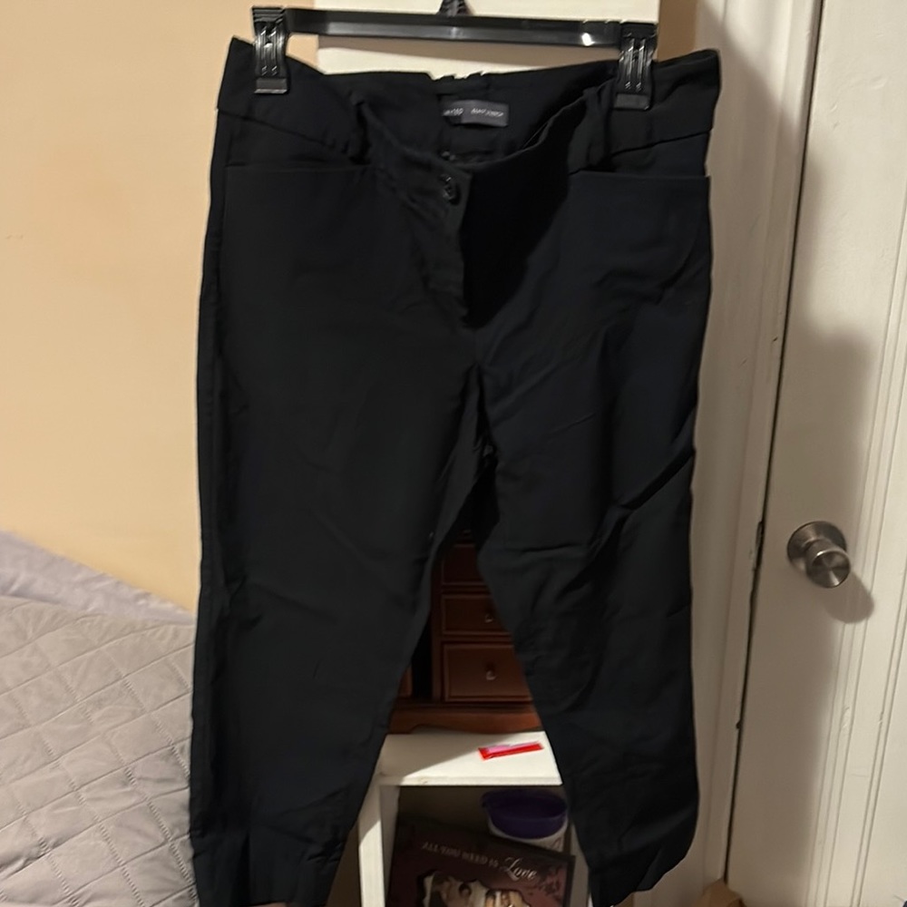 Limited Black Stretch Pants